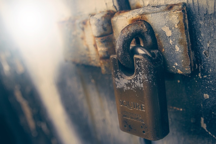 rusty padlock, lock / security concept